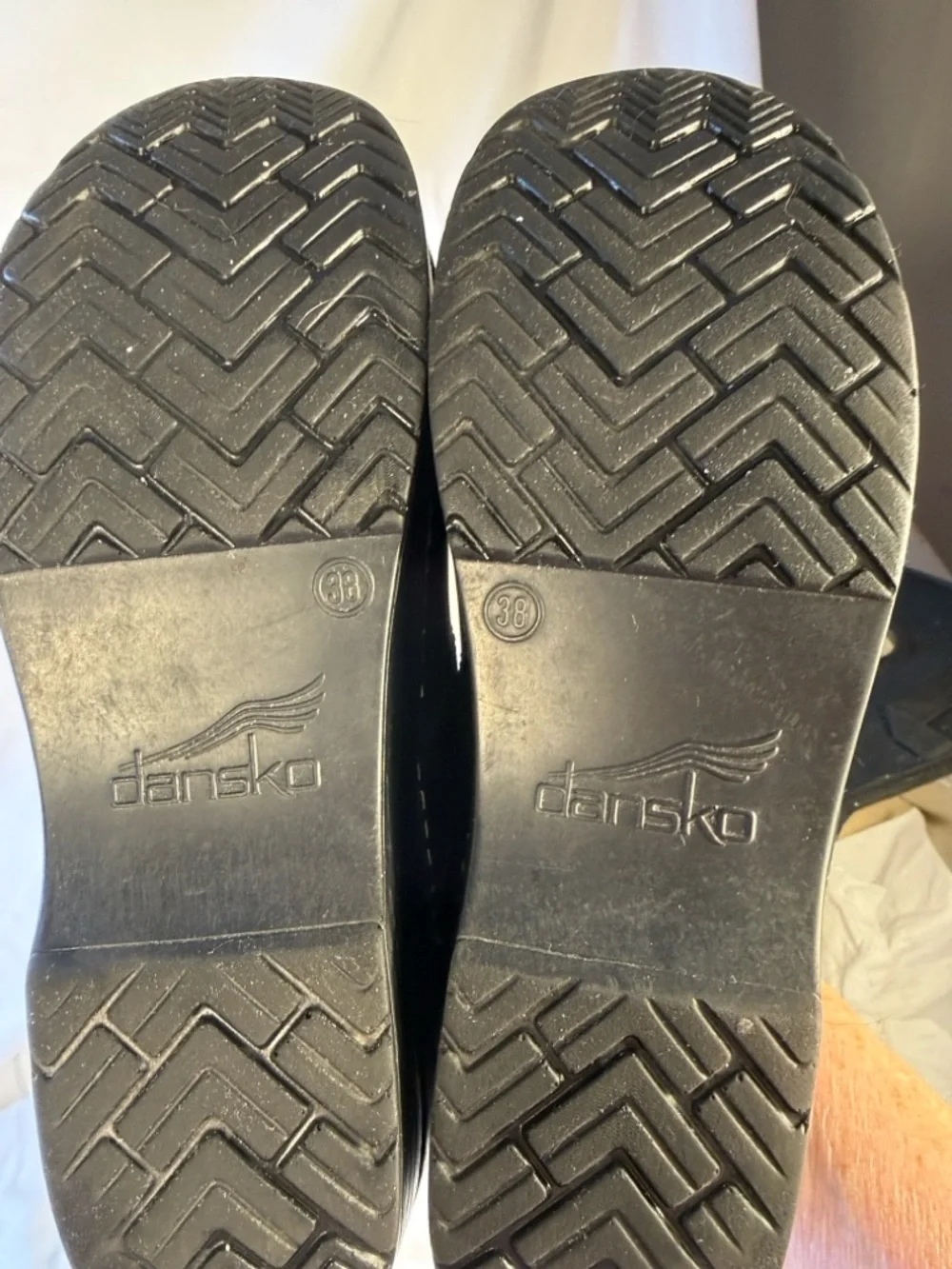 DANSKO BLACK LEATHER PROFESSIONAL CLOGS SIZE EU 38 or 7.5-8 - Picture 9 of 15